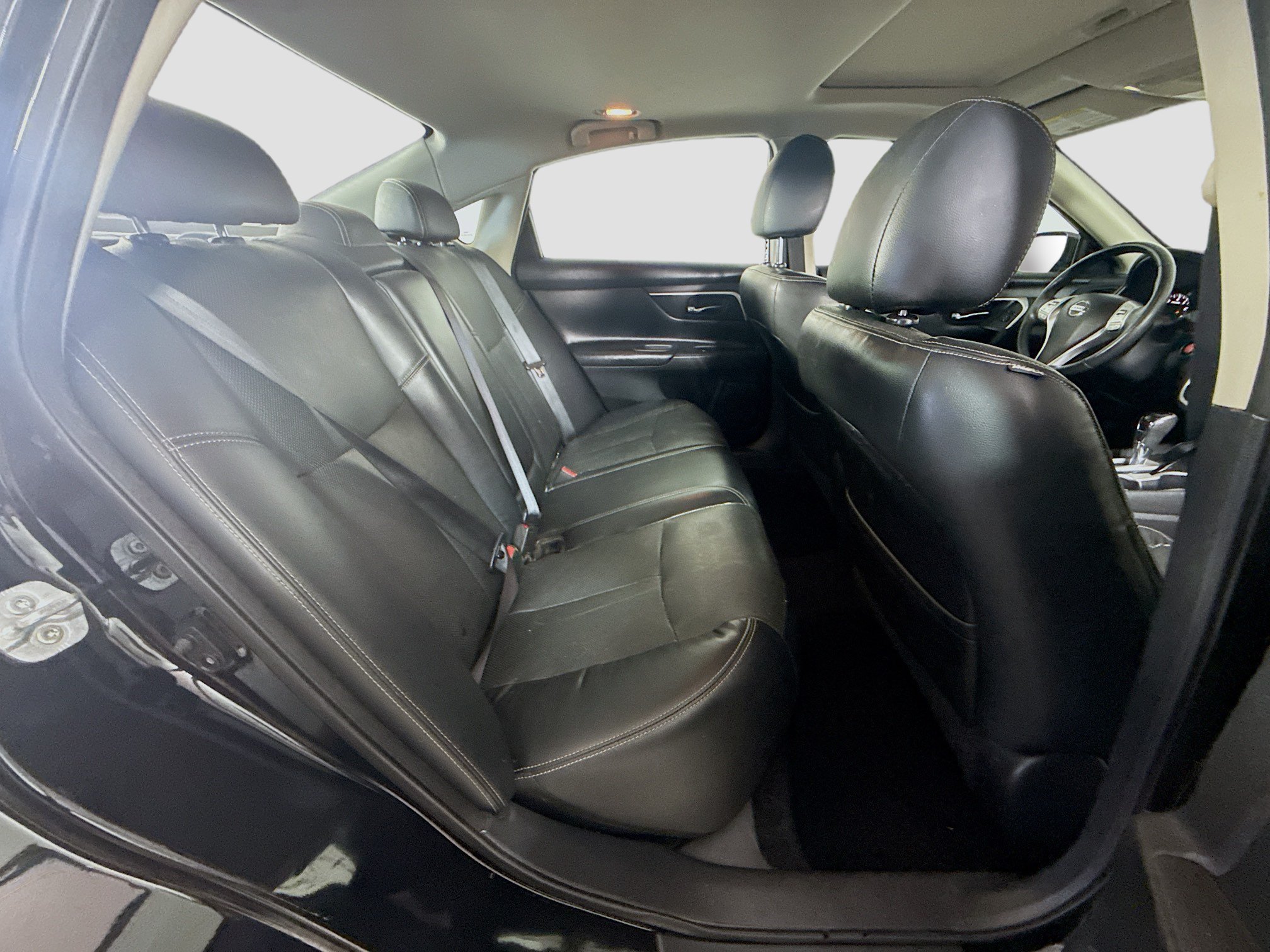 Used 2016 Nissan Altima 2.5 SL w/ Moonroof Package FWD image 27