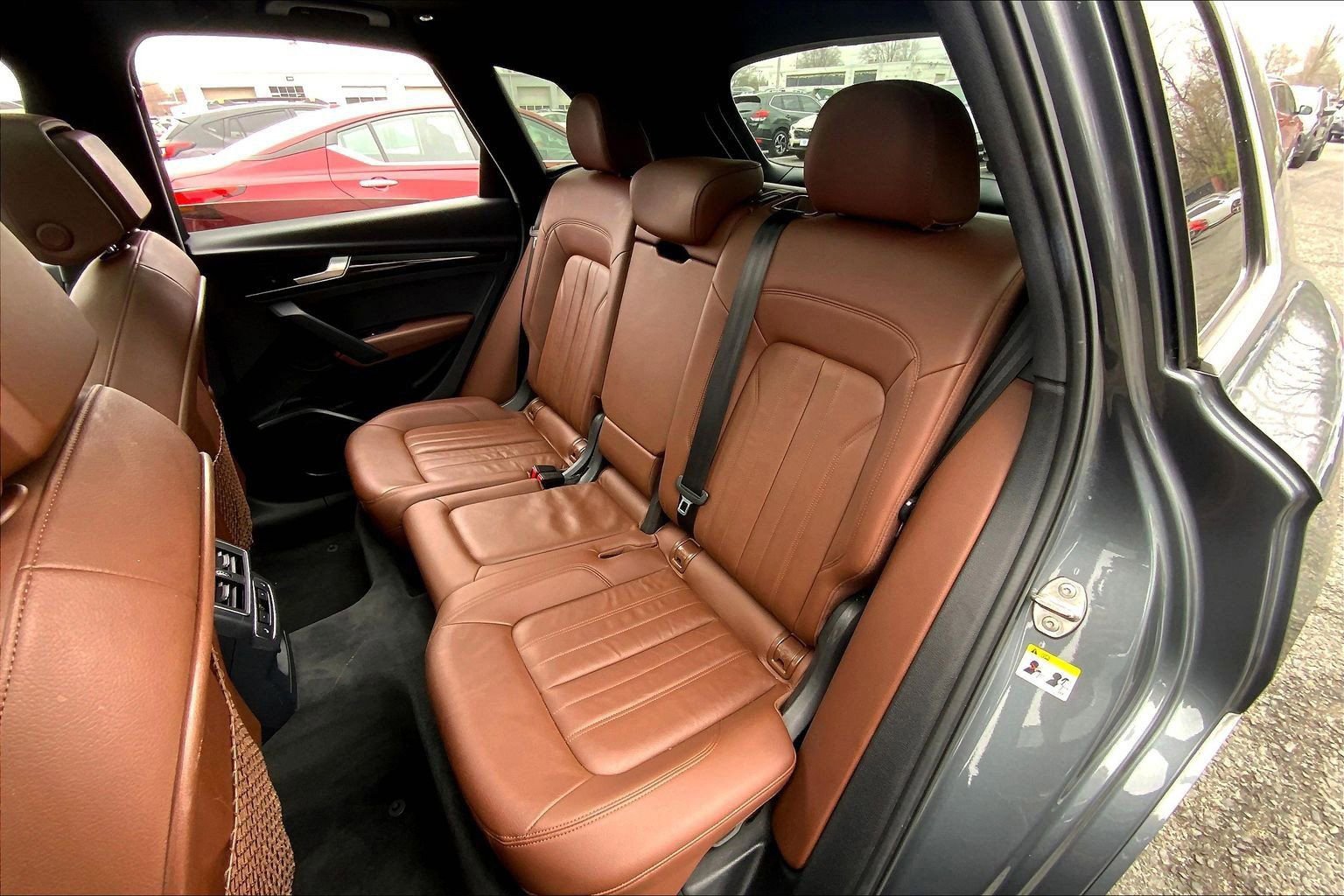 Used 2018 Audi Q5 2.0T Premium Plus w/ Premium Plus Package image 21