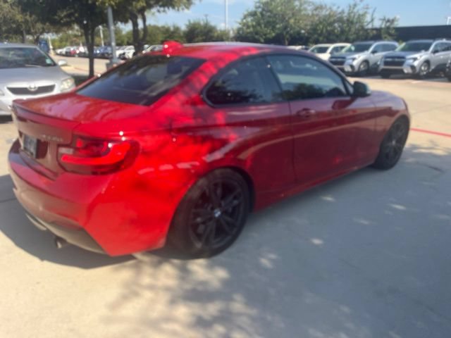 Used 2016 BMW M235i Coupe RWD image 3