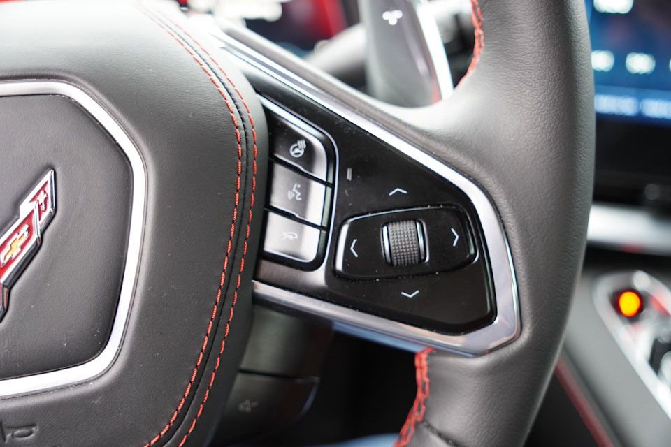 Used 2024 Chevrolet Corvette Stingray Premium Cpe w/ Z51 Performance Package image 29