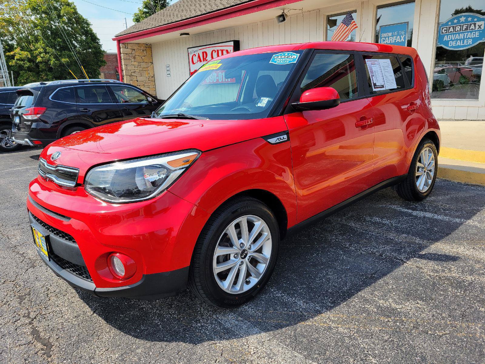 Used 2017 Kia Soul + FWD image 3