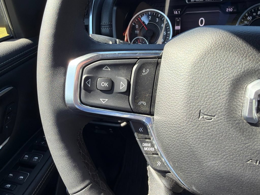 Used 2025 RAM 1500 Laramie w/ Sport Appearance Package AWD/4WD image 25