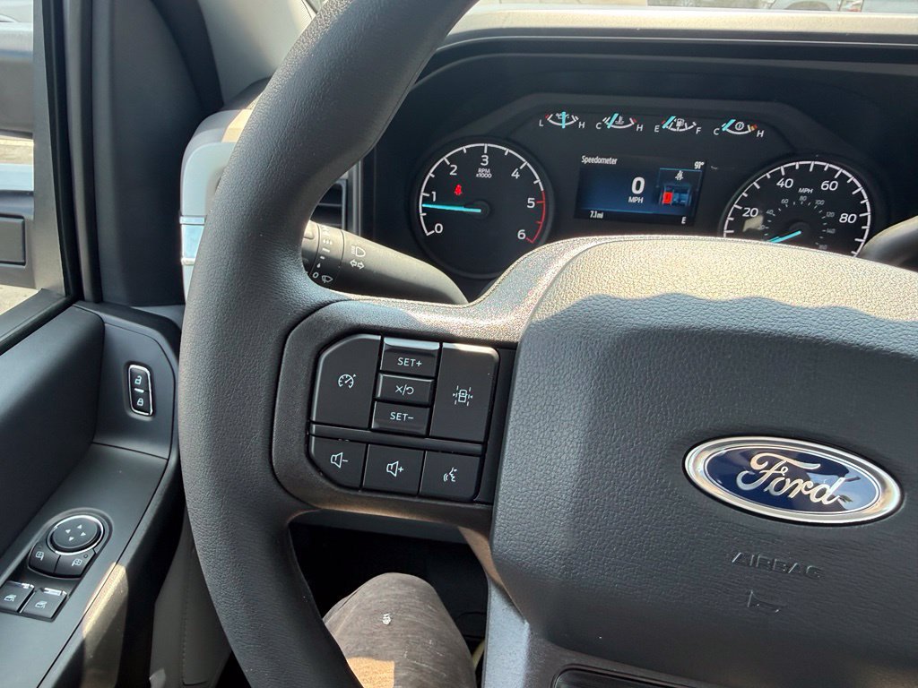 New 2026 Ford F550 4x4 Regular Cab Super Duty image 16
