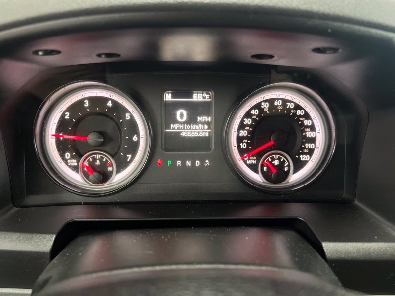 Used 2018 RAM 1500 Classic SLT AWD/4WD image 22