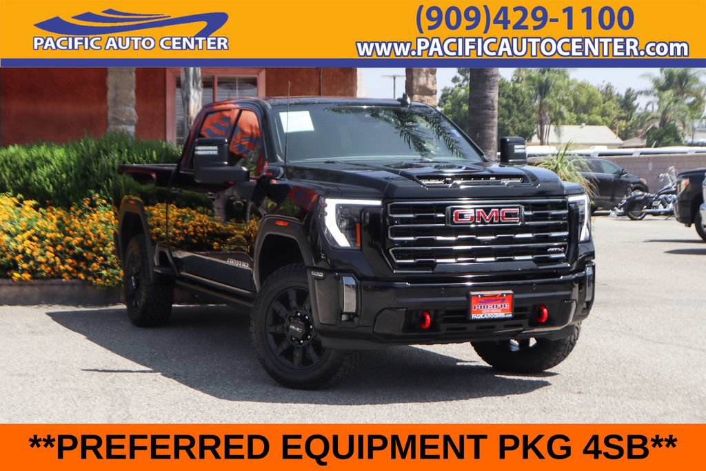 Used 2024 GMC Sierra 2500 AT4 w/ AT4 Preferred Package AWD/4WD image 1
