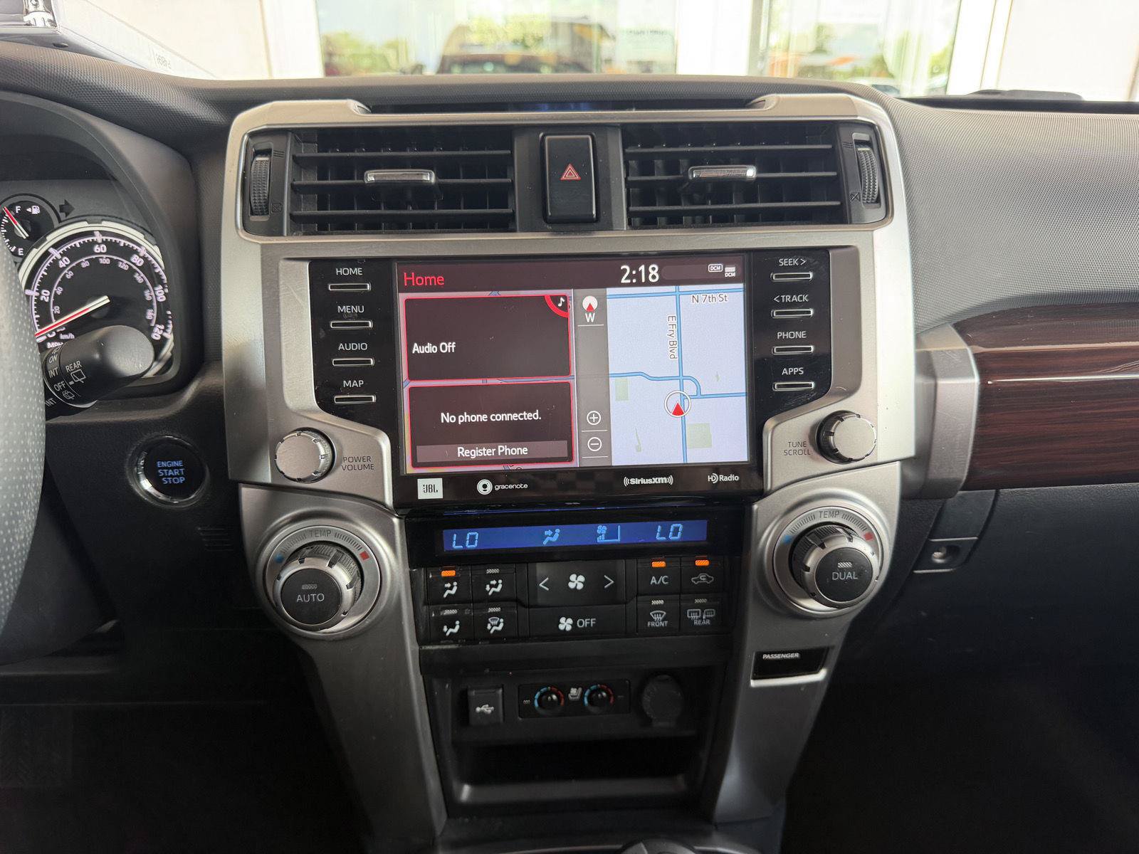 Used 2020 Toyota 4Runner Limited AWD/4WD image 31