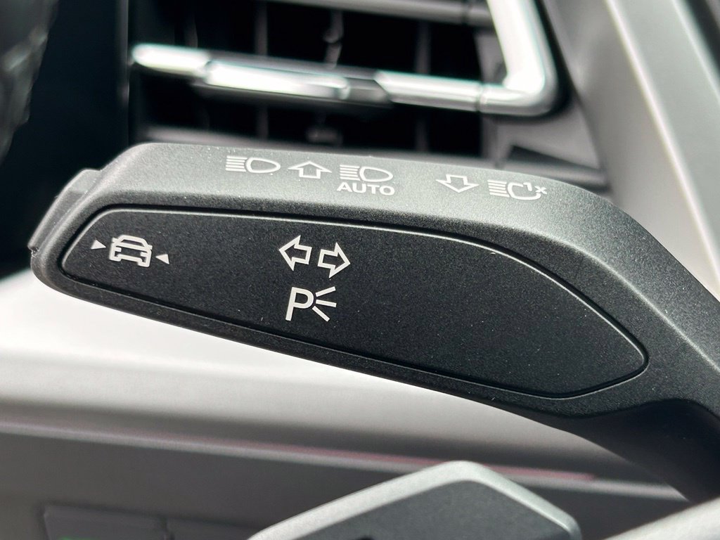 Used 2024 Audi Q4 e-tron Premium Plus AWD/4WD image 26