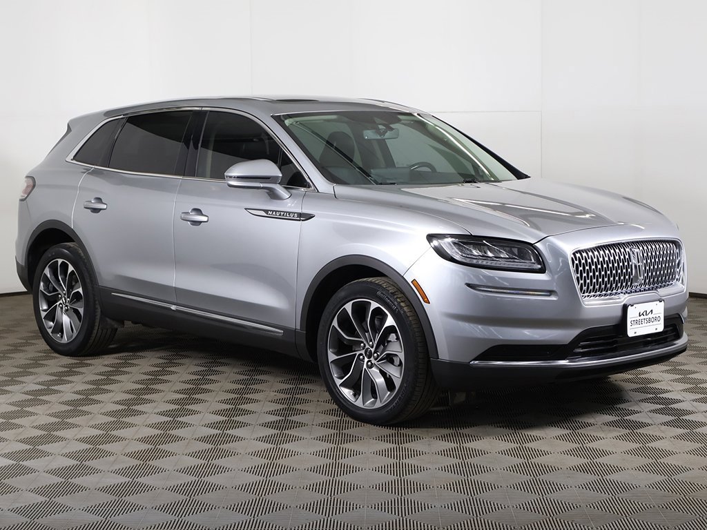 Used 2023 Lincoln Nautilus Reserve image 59