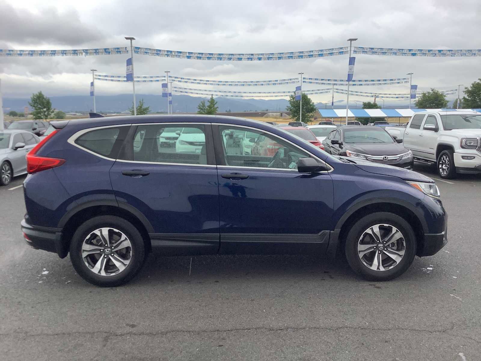 Used 2018 Honda CR-V LX image 8