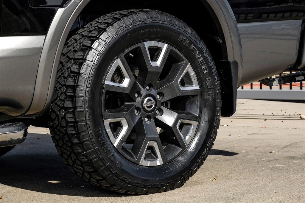 Used 2020 Nissan Titan Platinum Reserve w/ Moonroof Package image 59