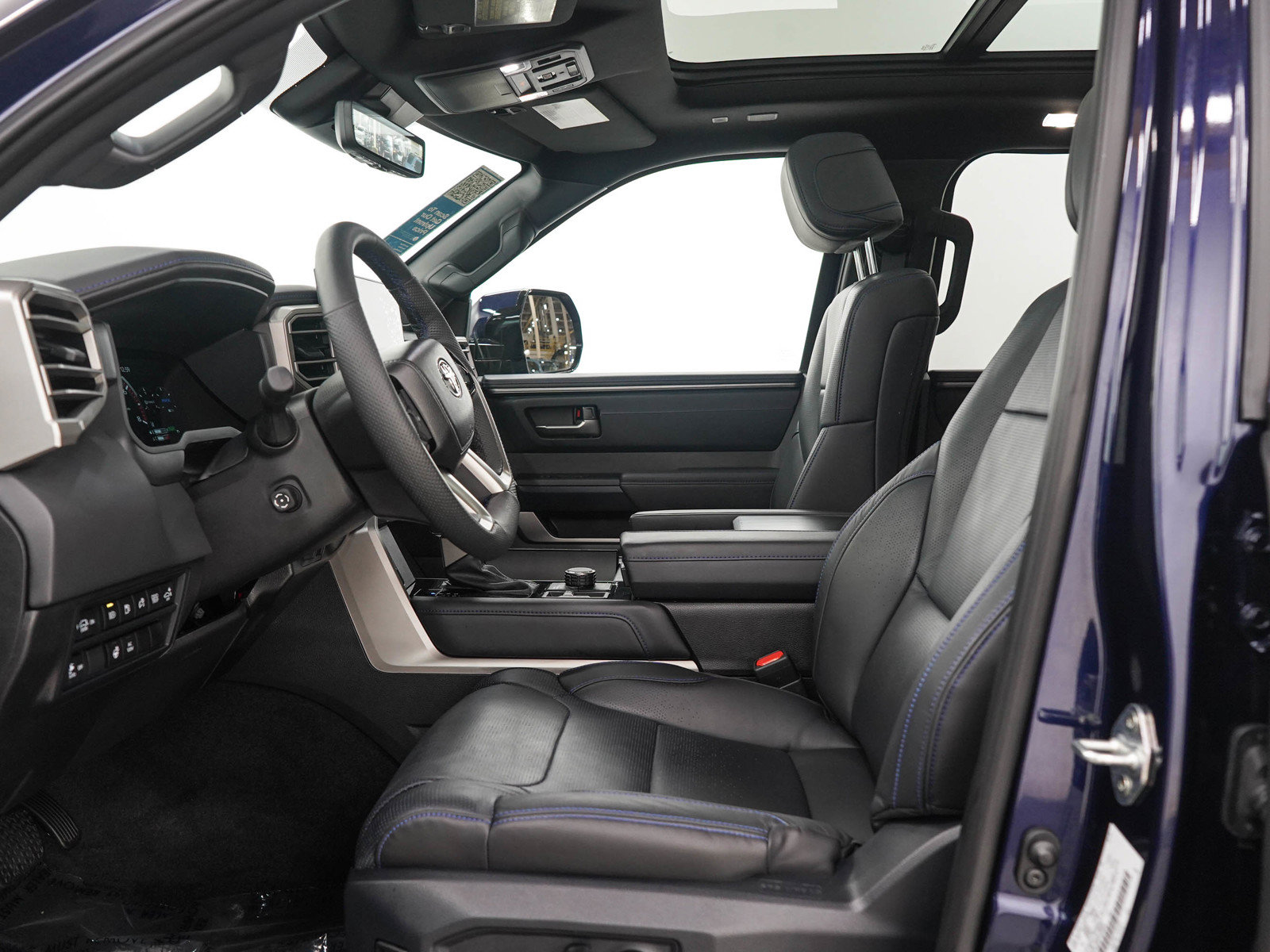Used 2026 Toyota Sequoia Platinum AWD/4WD image 25