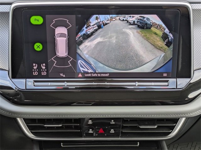 Certified 2025 Volkswagen Atlas Peak Edition SE image 24