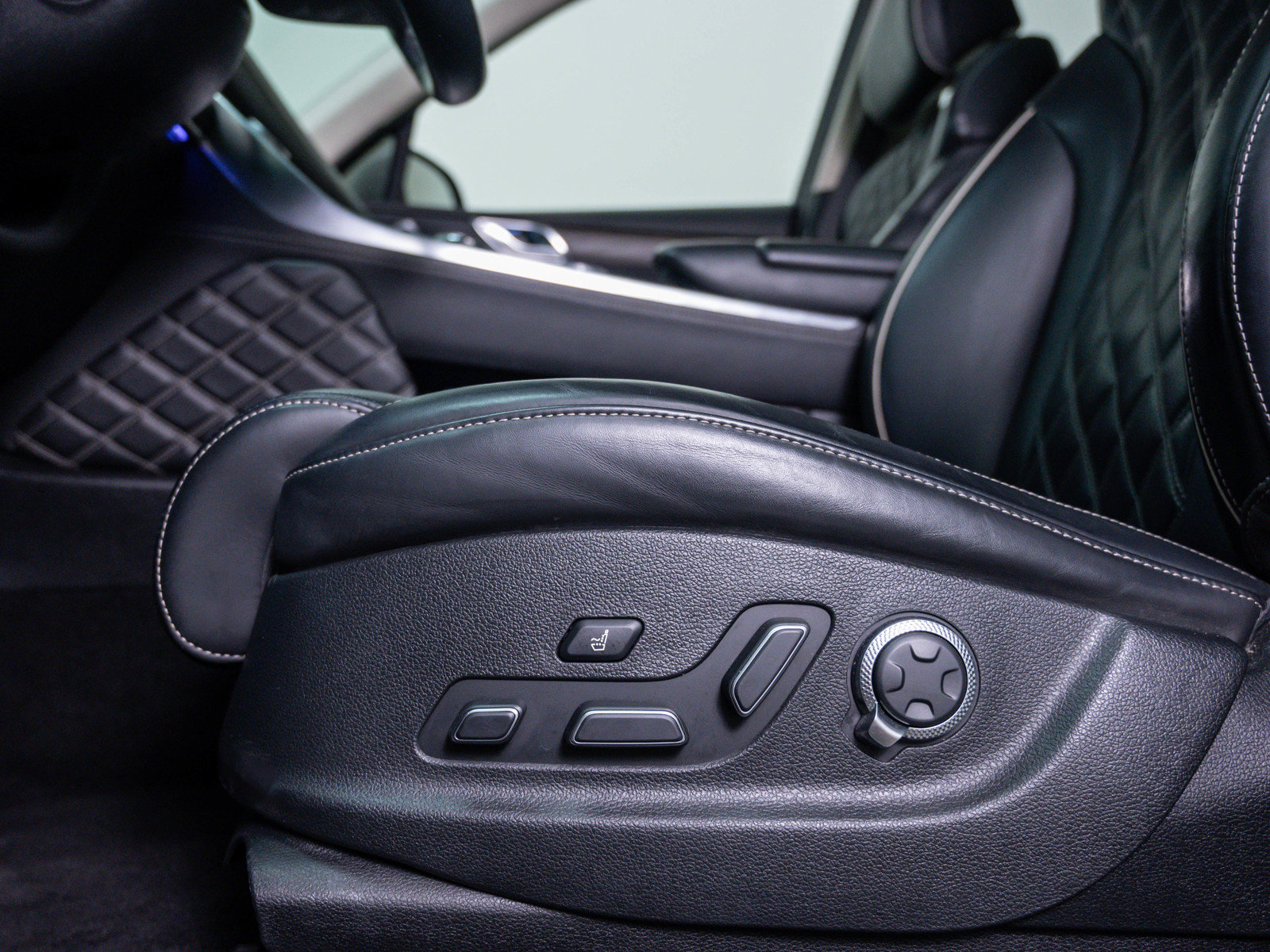 Used 2023 Genesis GV80 3.5T Prestige w/ Prestige Package image 19