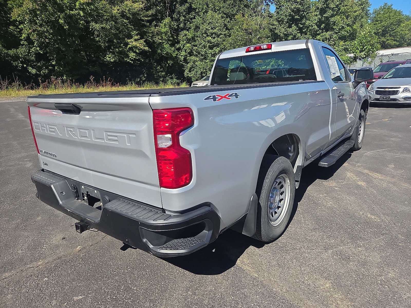 Used 2022 Chevrolet Silverado 1500 W/T AWD/4WD image 3
