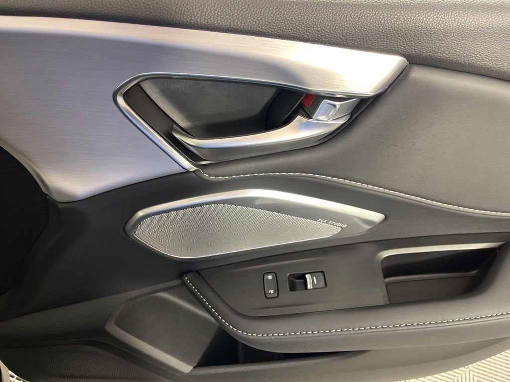 Certified 2025 Acura RDX w/ Technology Package AWD/4WD image 21