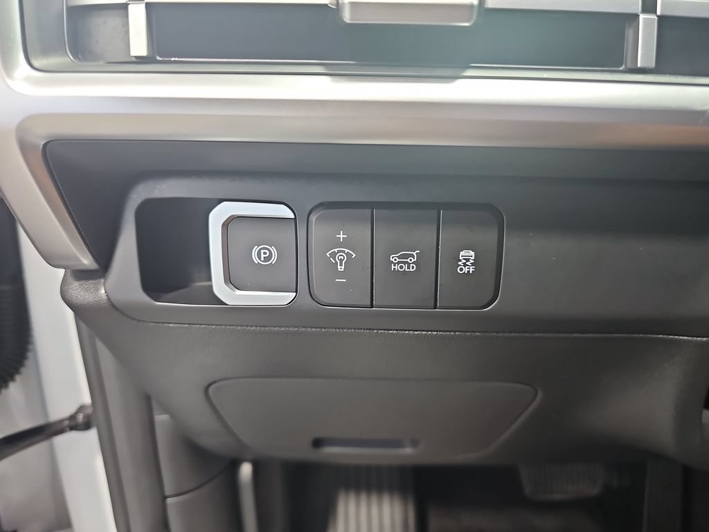 Certified 2026 Hyundai Santa Fe SEL AWD/4WD image 27