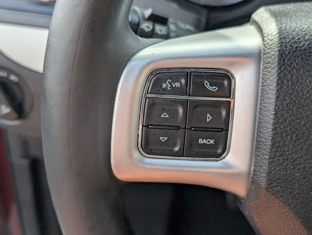 Used 2018 Dodge Grand Caravan GT image 32