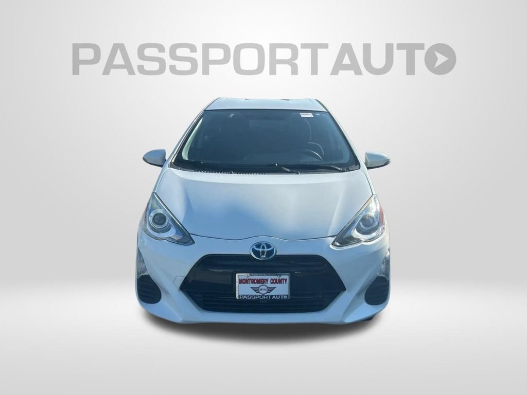 Used 2016 Toyota Prius C Two FWD image 2