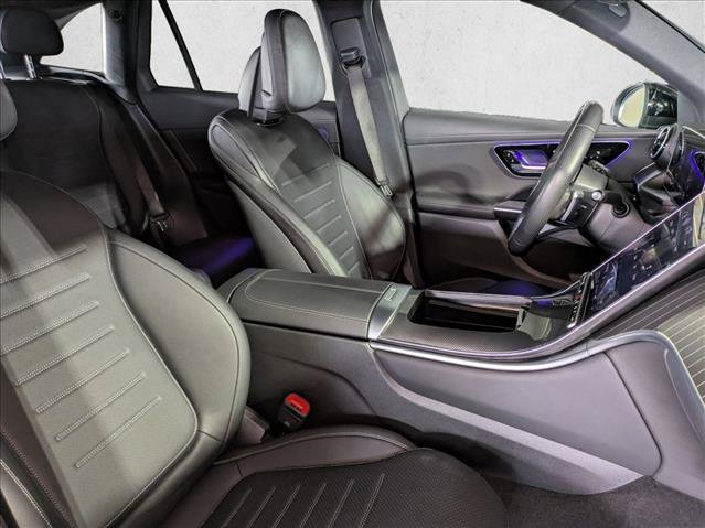 Used 2023 Mercedes-Benz GLC 300 image 21