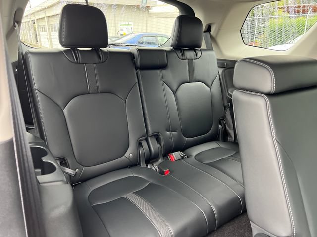 Used 2023 Honda Pilot EX-L image 12