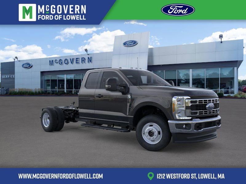 New 2026 Ford F350 XL w/ XL Chrome Package