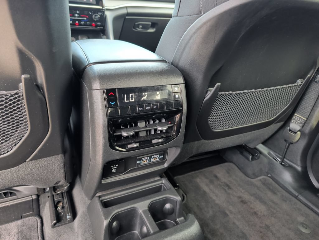 Used 2024 Jeep Grand Cherokee L Laredo w/ Luxury Tech Group I AWD/4WD image 31