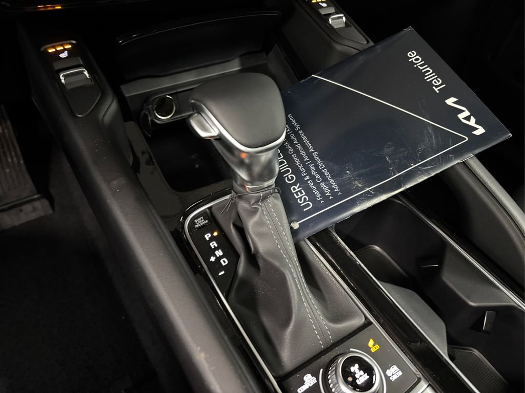 New 2025 Kia Telluride S image 31