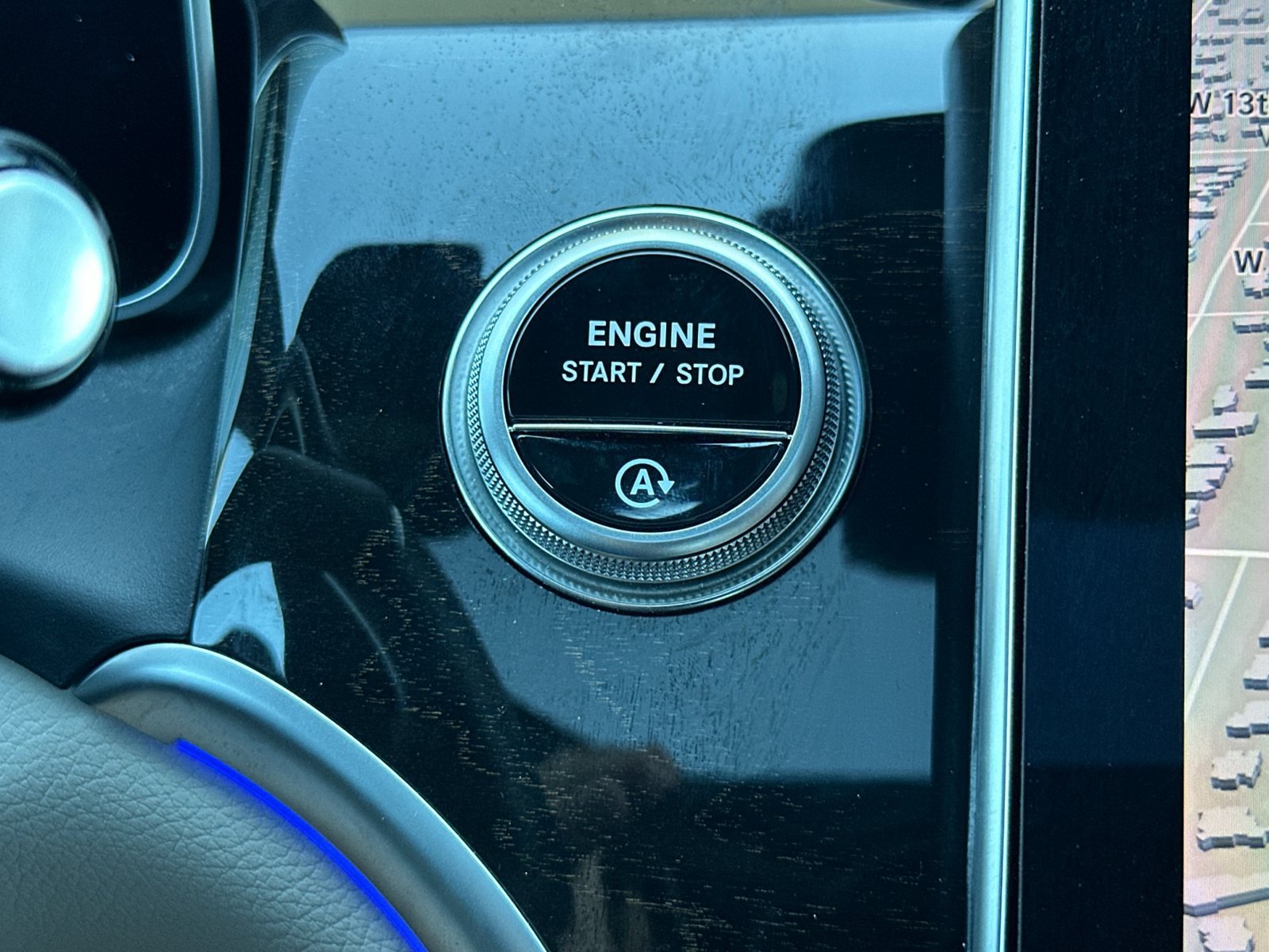 Certified 2026 Mercedes-Benz GLC 300 image 27