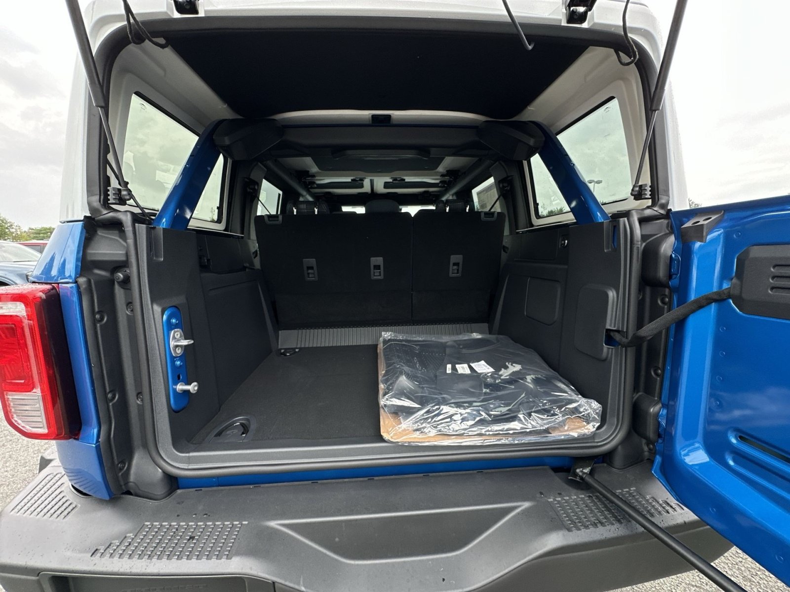 New 2026 Ford Bronco Heritage Edition AWD/4WD image 33