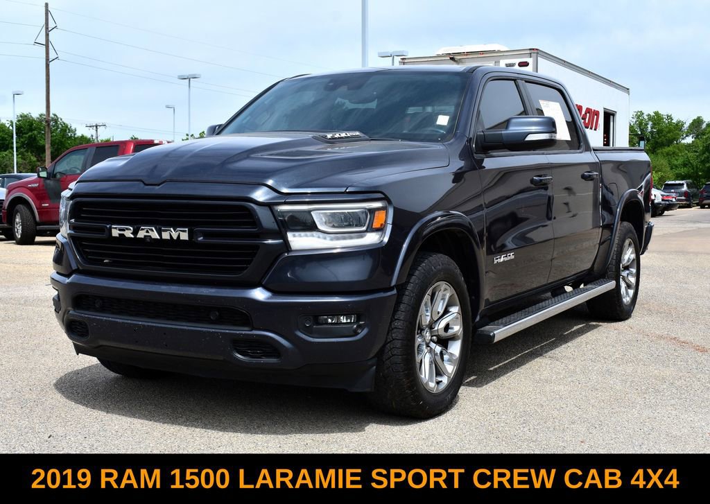Used 2019 RAM 1500 Laramie AWD/4WD image 1