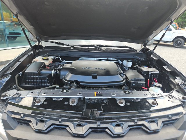 Used 2022 Chevrolet Colorado ZR2 AWD/4WD image 32