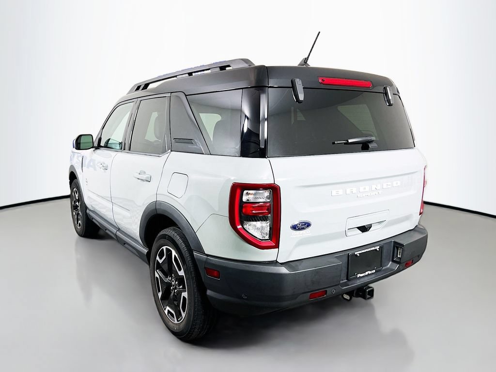 Certified 2023 Ford Bronco Sport Outer Banks w/ Tech Package AWD/4WD image 5