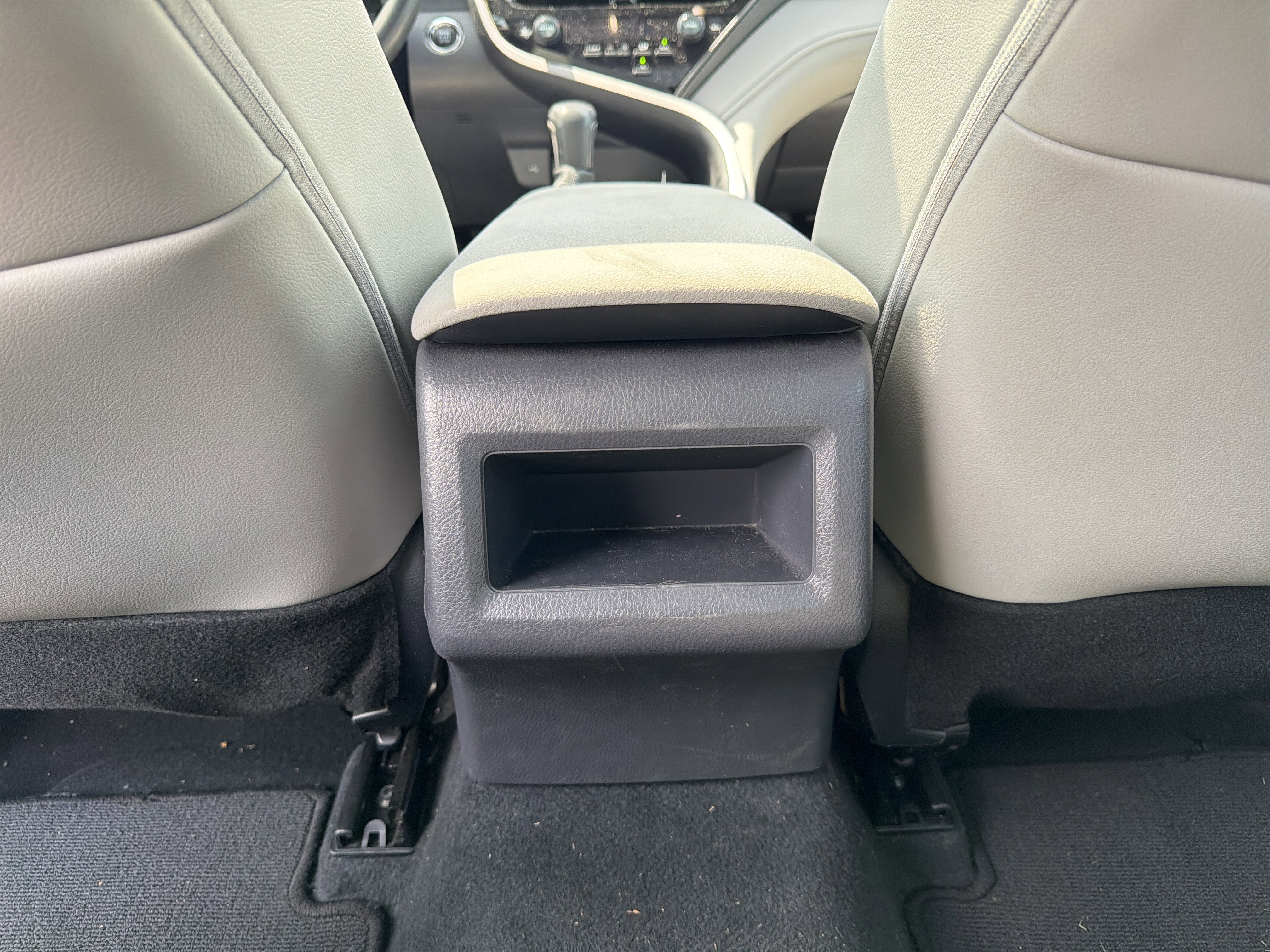 Used 2023 Toyota Camry SE w/ Convenience Package FWD image 23