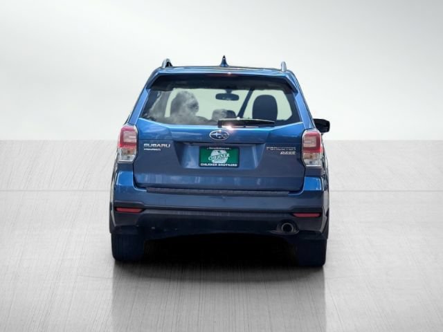 Used 2017 Subaru Forester 2.5i Touring AWD/4WD image 5