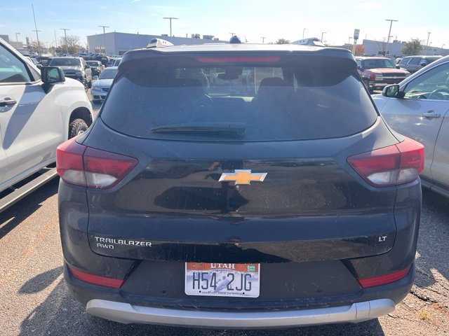 Used 2025 Chevrolet TrailBlazer LT w/ Driver Confidence Package AWD/4WD image 4