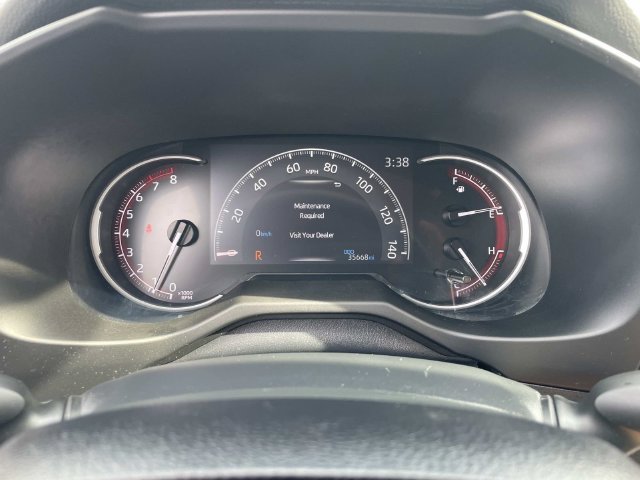 Used 2023 Toyota RAV4 LE AWD/4WD image 33