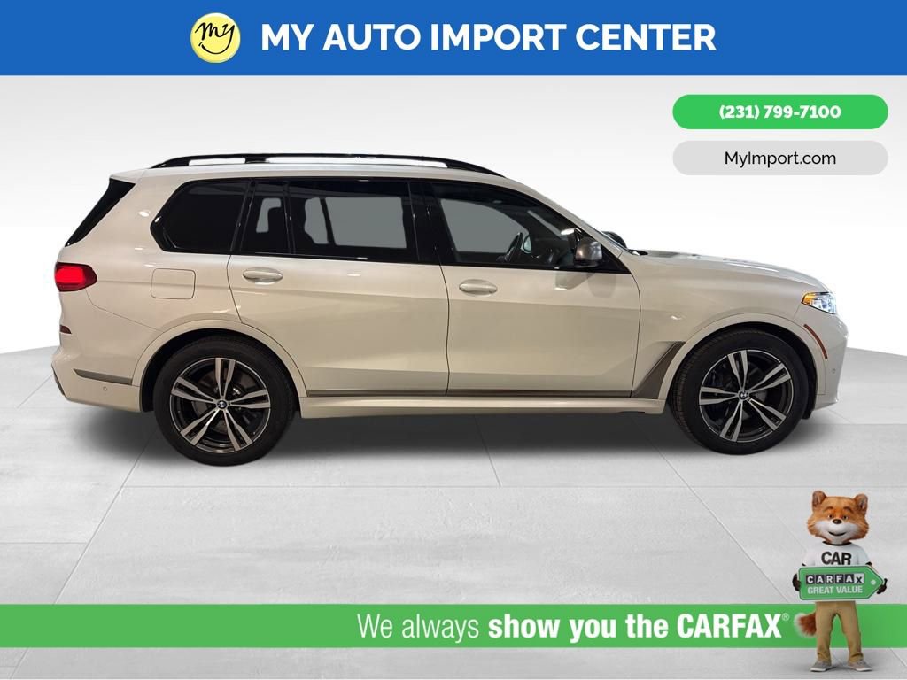 Used 2020 BMW X7 M50i image 8