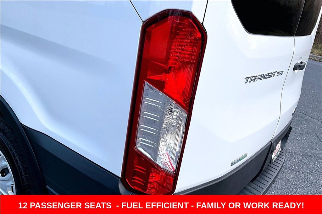 Used 2023 Ford Transit 350 XLT image 21