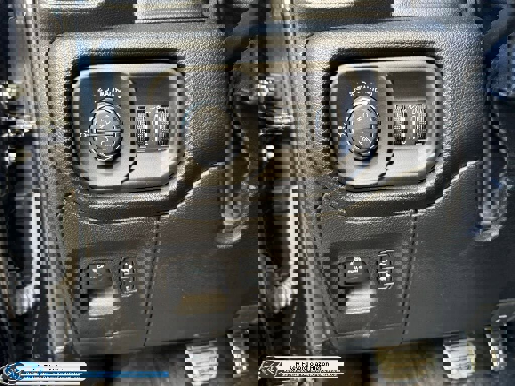 Used 2023 RAM 1500 Sport w/ G/T Package image 14