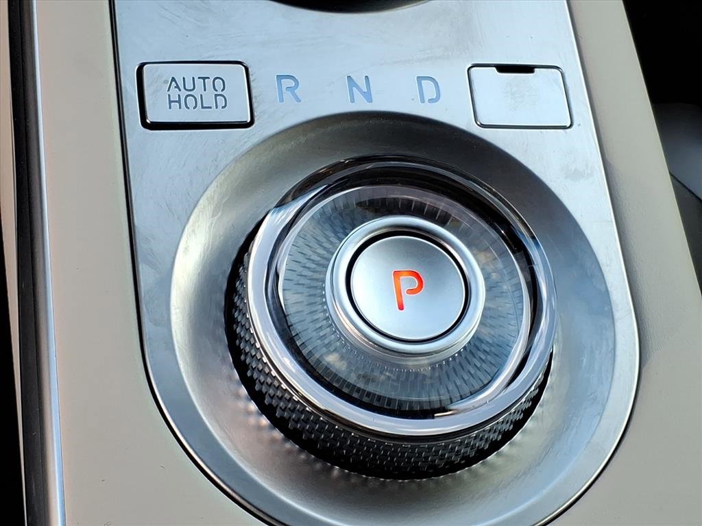 Used 2024 Genesis GV70 2.5T w/ Select Package image 22