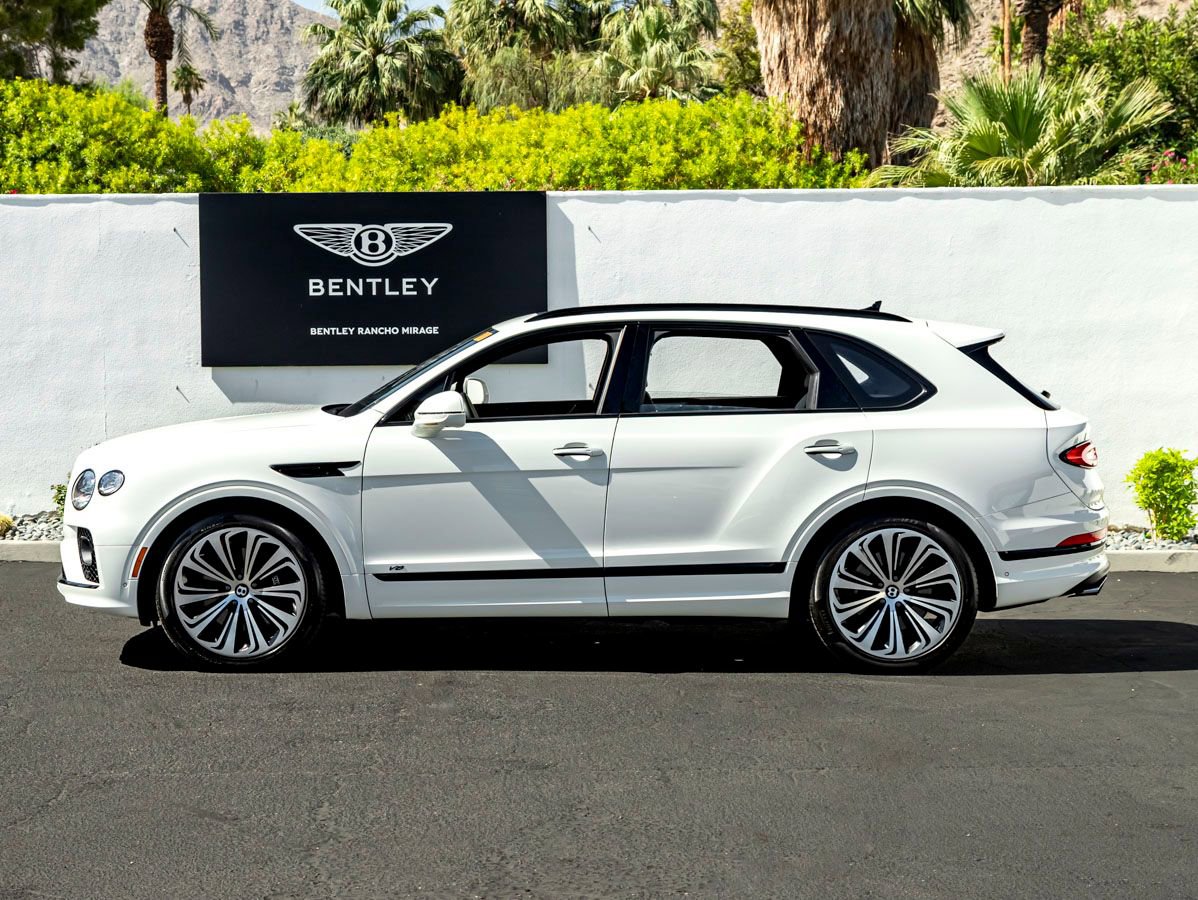 Used 2022 Bentley Bentayga AWD/4WD image 5