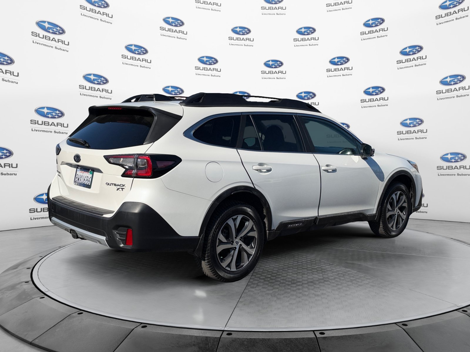 Used 2021 Subaru Outback Limited XT AWD/4WD image 6