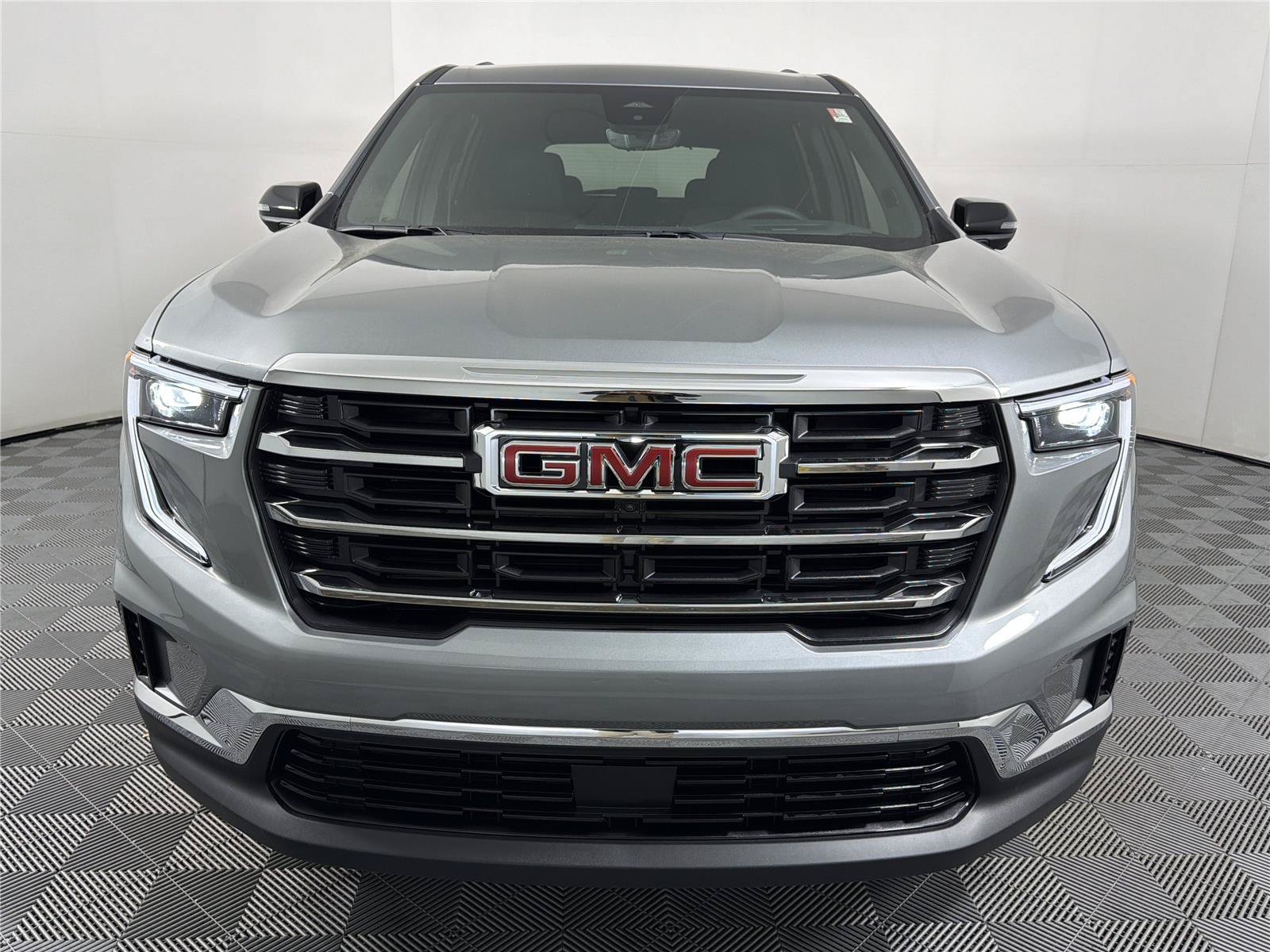 New 2026 GMC Acadia Elevation FWD image 2