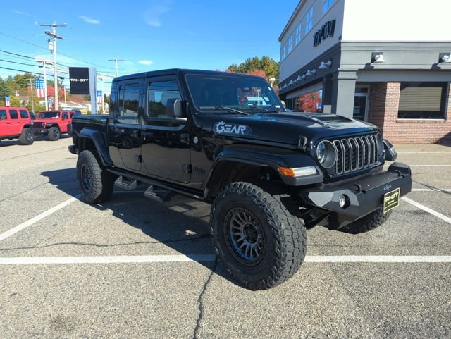 New 2025 Jeep Gladiator Sport image 7