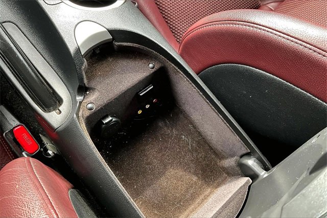 Used 2010 Nissan 370Z Touring image 20