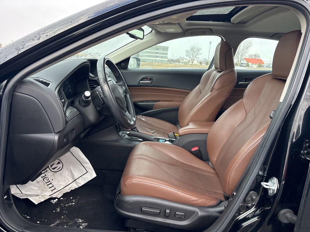 Used 2021 Acura ILX w/ Premium Package image 14