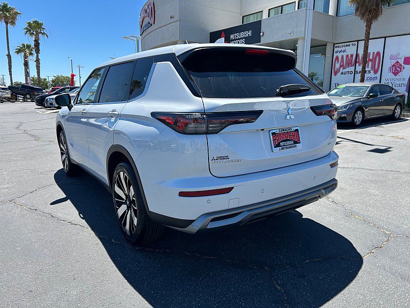 New 2026 Mitsubishi Outlander SE FWD image 5