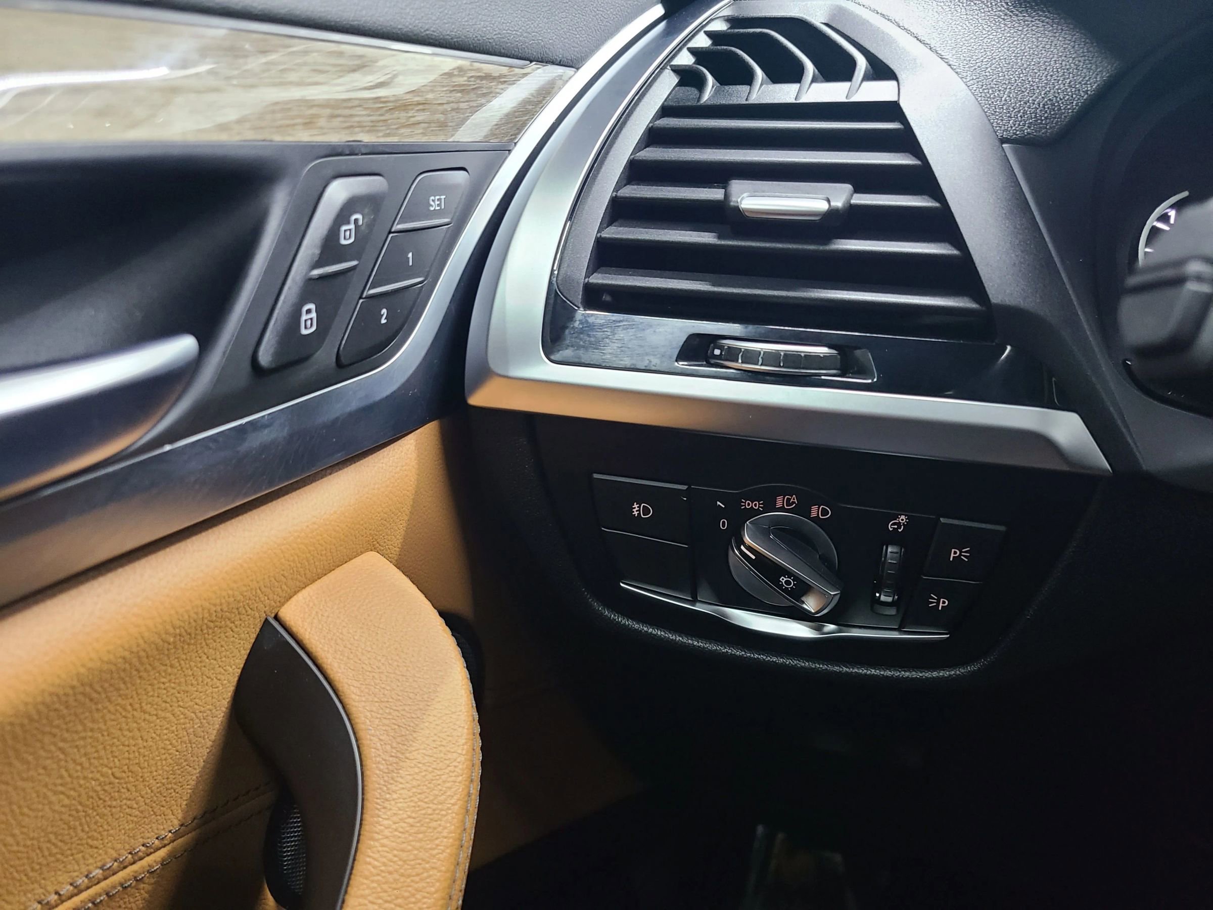 Used 2019 BMW X3 sDrive30i image 29