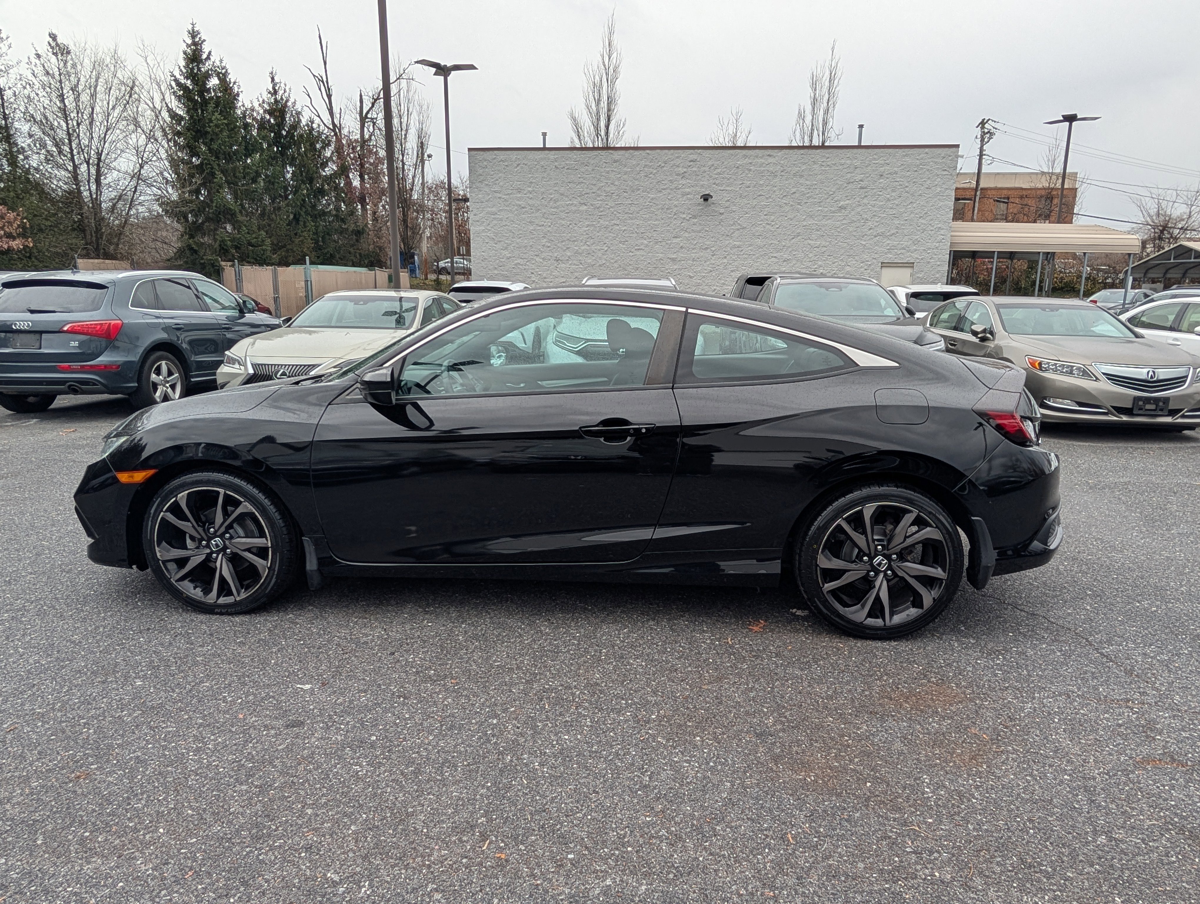 Used 2019 Honda Civic Sport image 6