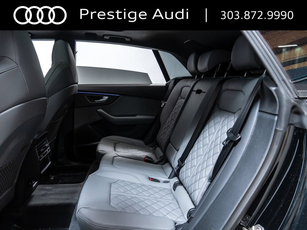 New 2026 Audi SQ8 Prestige AWD/4WD image 32